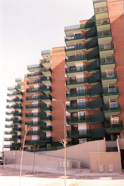 Reforma de edificio de 172 viviendas en Nuevo Versalles. Fuenlabrada. Reforma de edificio de 172 viviendas en Nuevo Versalles. Fuenlabrada.